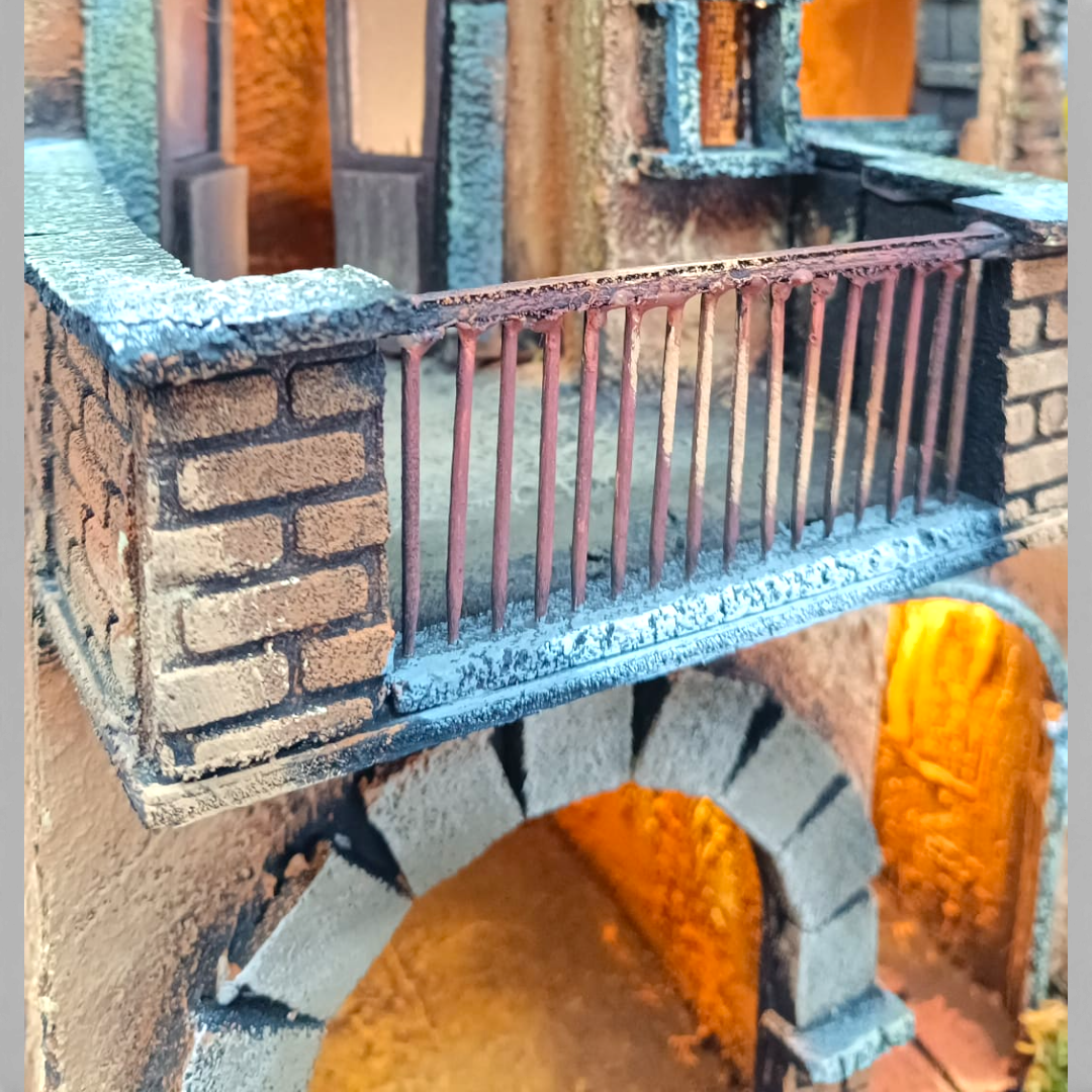 Presepe Caseggiato con 2 terrazzi 3 ingressi.