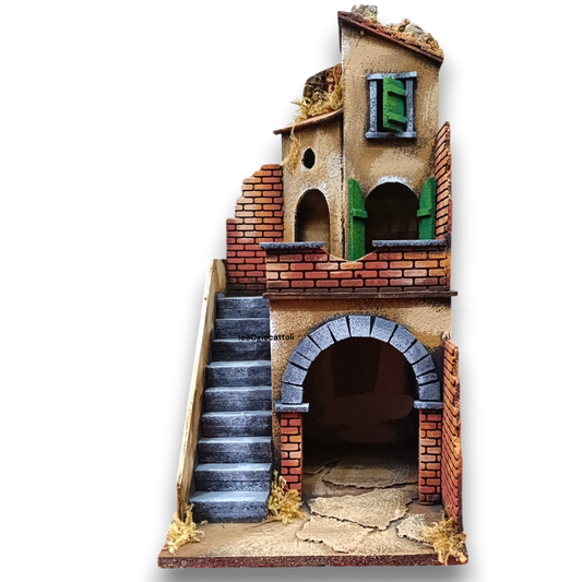 Casa con grotta 25x26x54